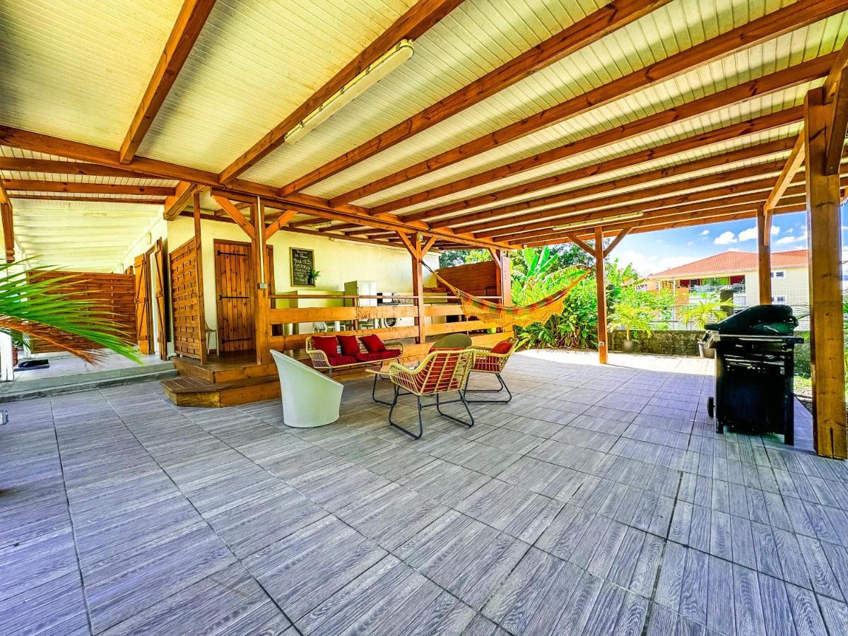 Gite Hibiscus Destrellan Baie-Mahault Exterior photo